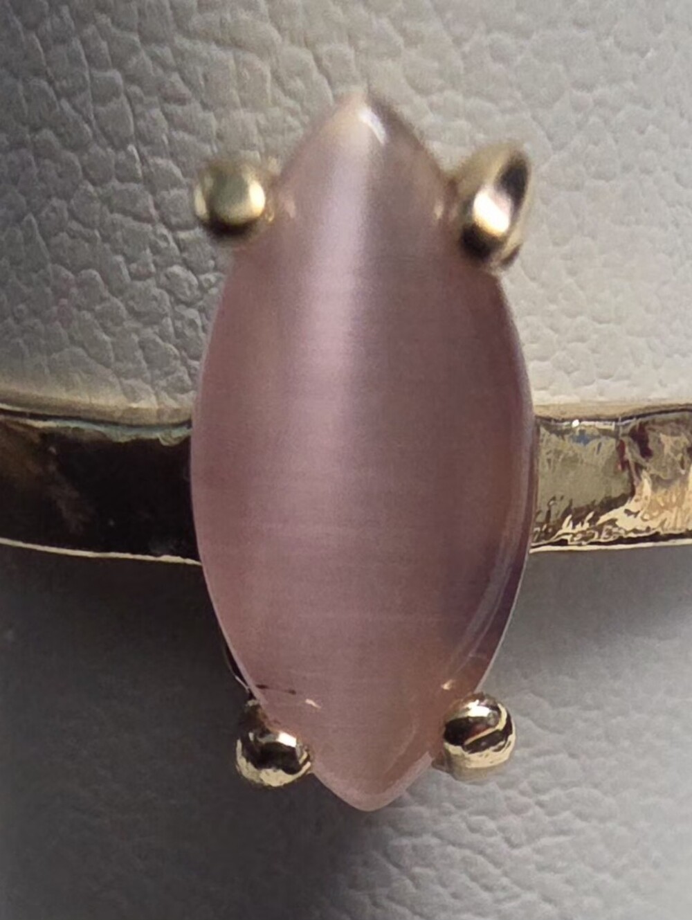 Rose Quartz Cat's Eye Oval Ring - Pink Gold Setting